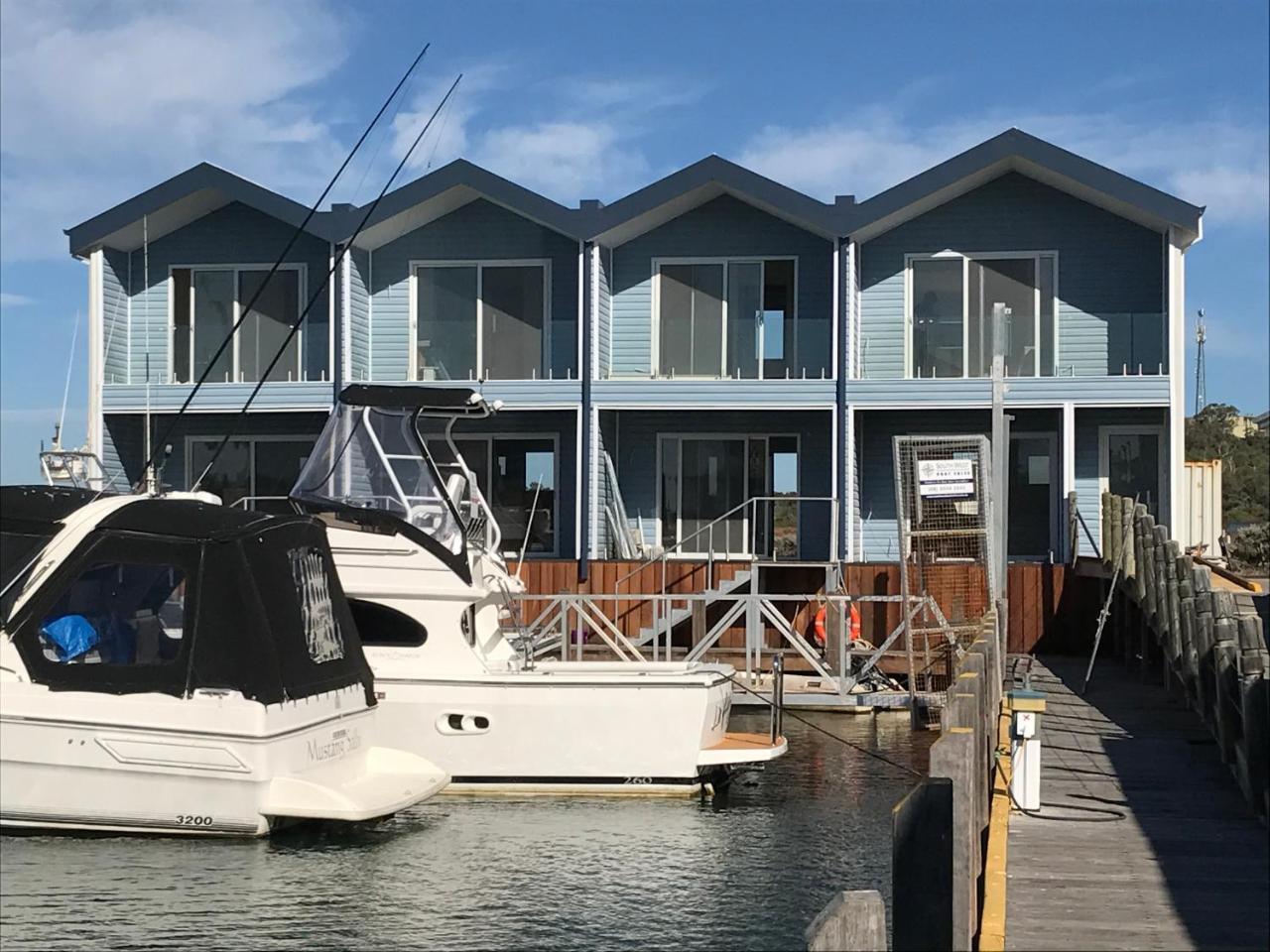 Marina View Chalets Mandurah Esterno foto